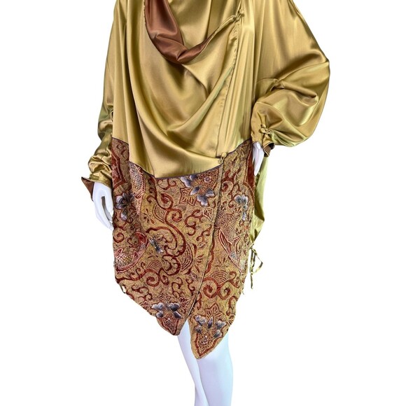 Antique Vintage Gold Silk Charmeuse Robe Opera Coat Gold Couching Embroidery O/S - Picture 13 of 16